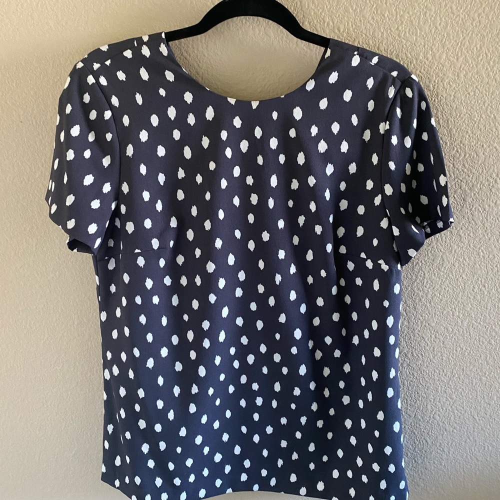 Banana republic gray blouse